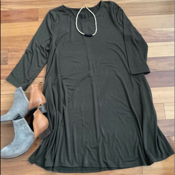Women’s Olive Tunic Dress with Pockets! - Picture 2 of 3